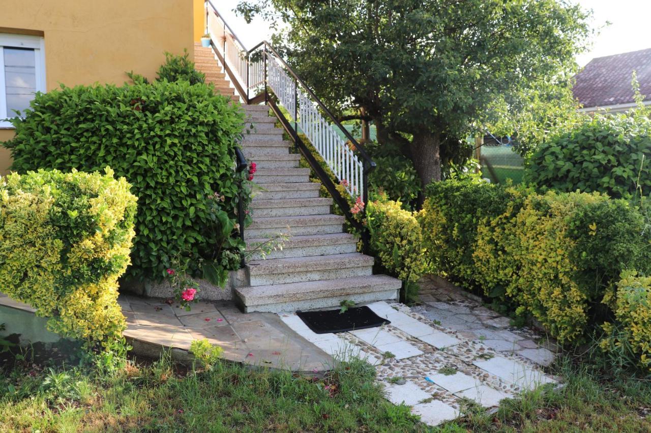 Nucleo área Metropolitana Vigo. Superior. Casa de Férias Pontevedra